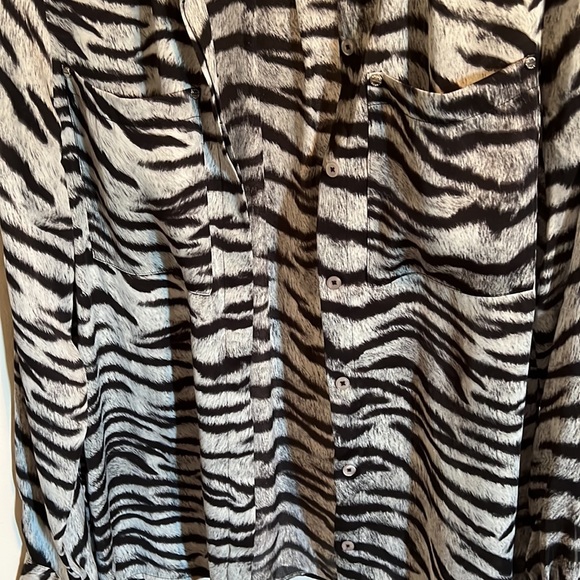Michael Kors Zebra Print Top - Picture 6 of 7